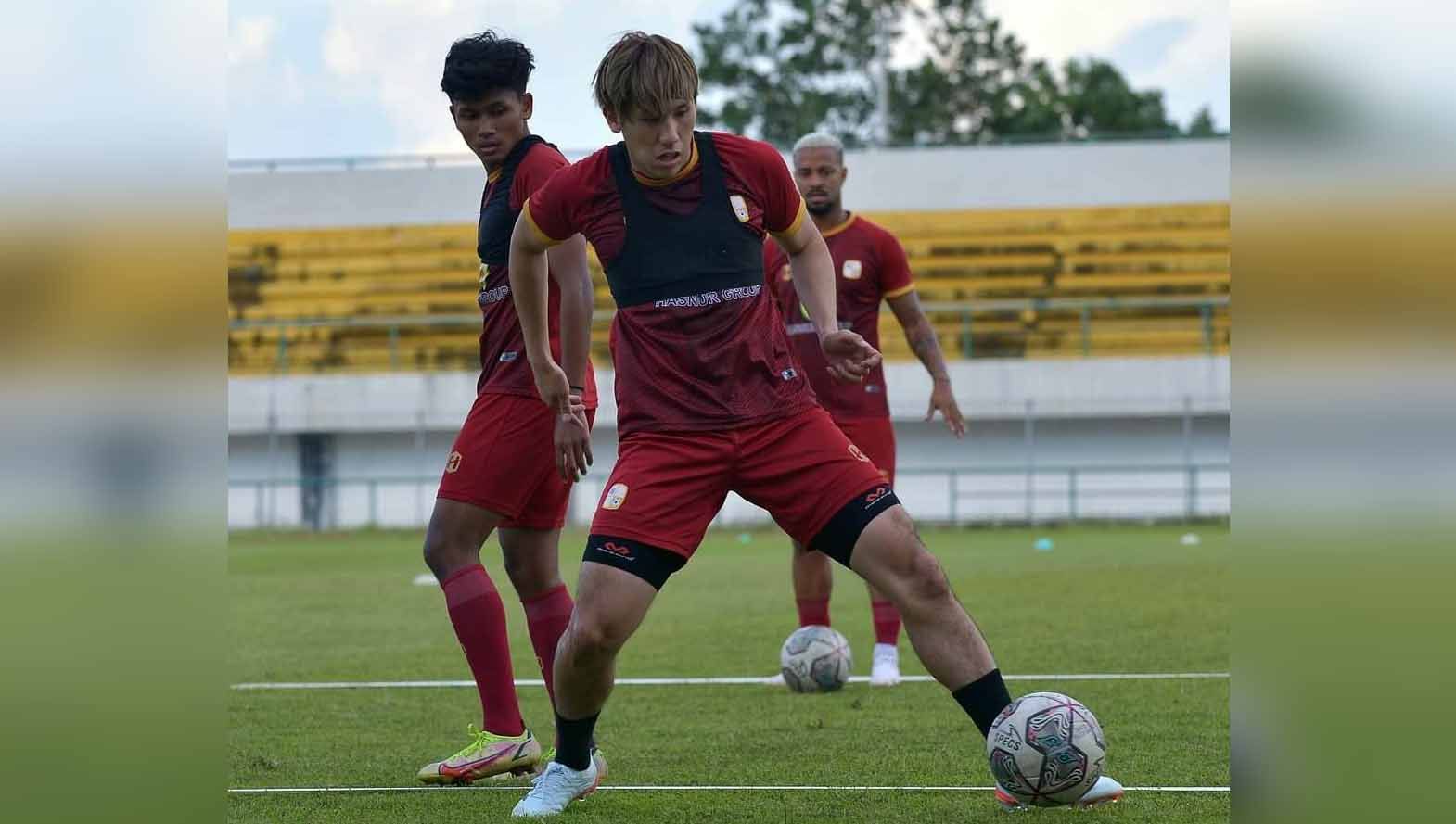 Ryota Noma, pemain asing Barito Putera untuk Liga 1 2022. Foto: Media Officer Barito Putera Copyright: © Media Officer Barito Putera