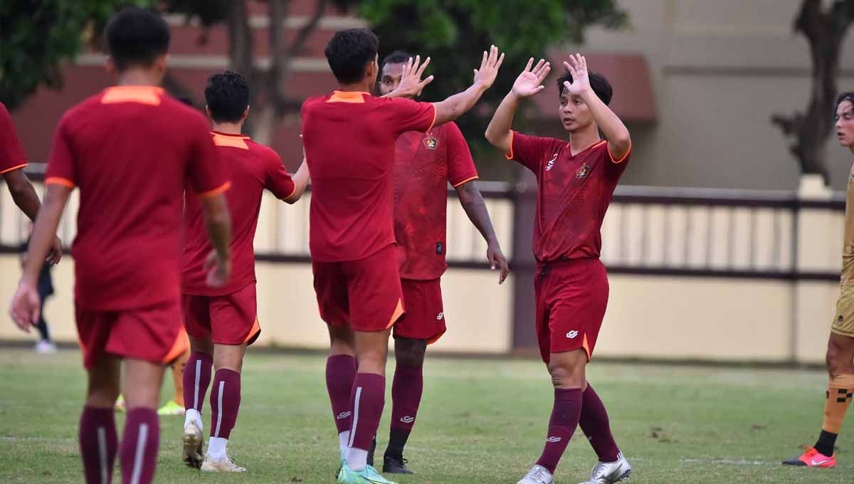 Selebrasi pemain Persik Kediri usai mengalahkan Dewa United 3-1. Foto: MO Persik Copyright: © MO Persik