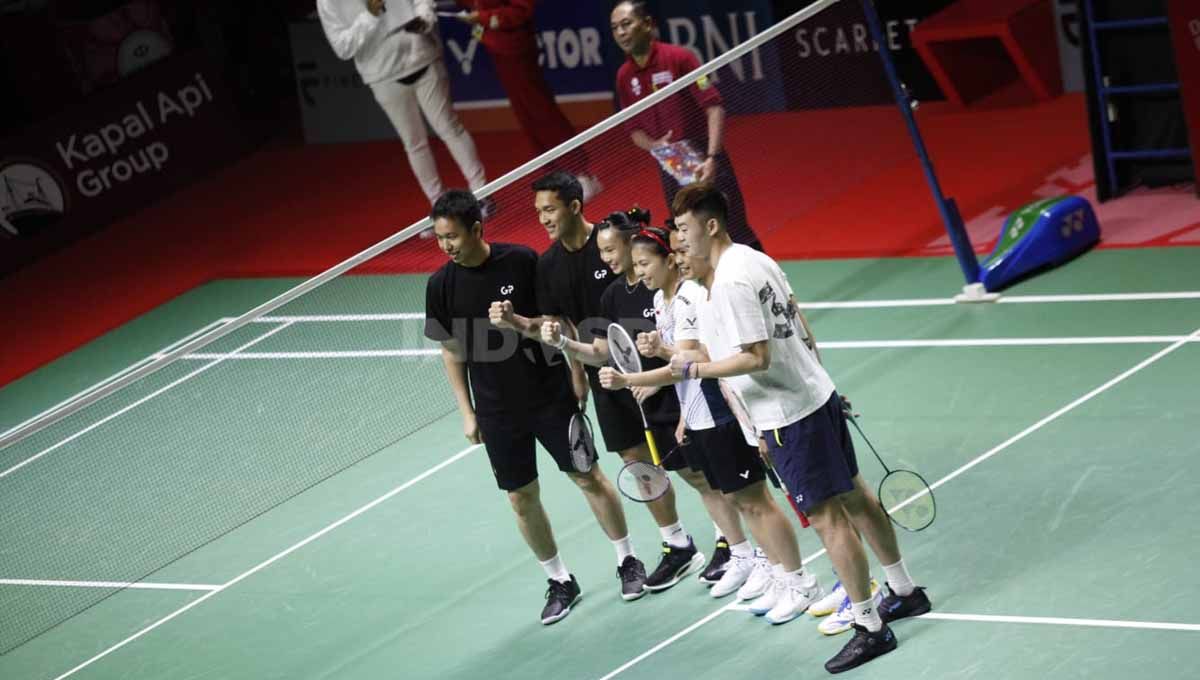 Acara perpisahan Greysia Polii di Istora Senayan, Minggu (12/06/22). Foto: Herry Ibrahim/Indosport.com Copyright: © Herry Ibrahim/Indosport.com