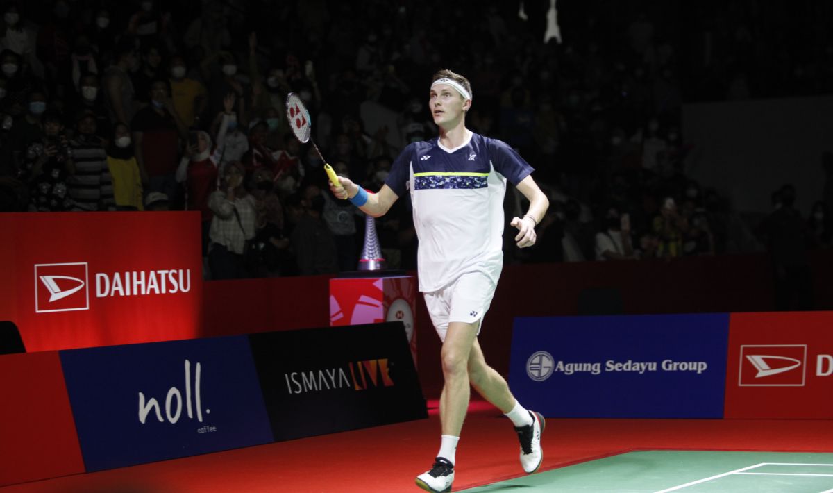 Pebulutangkis Denmark, Viktor Axelsen. Copyright: © Herry Ibrahim/INDOSPORT