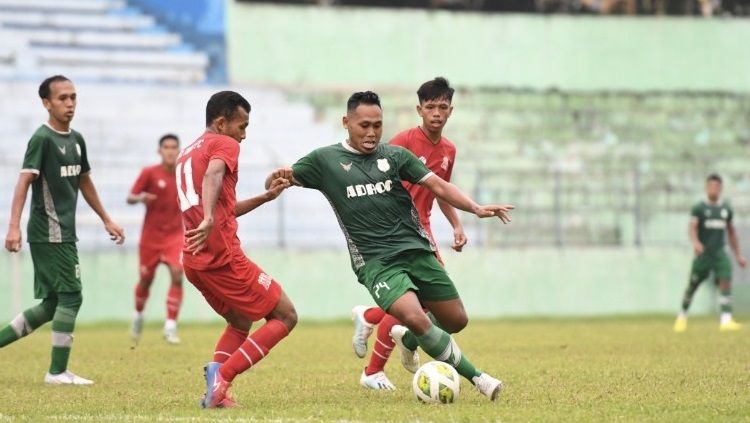 PSMS Medan beruji coba melawan Deltras Sidoarjo. Copyright: © Media PSMS Medan