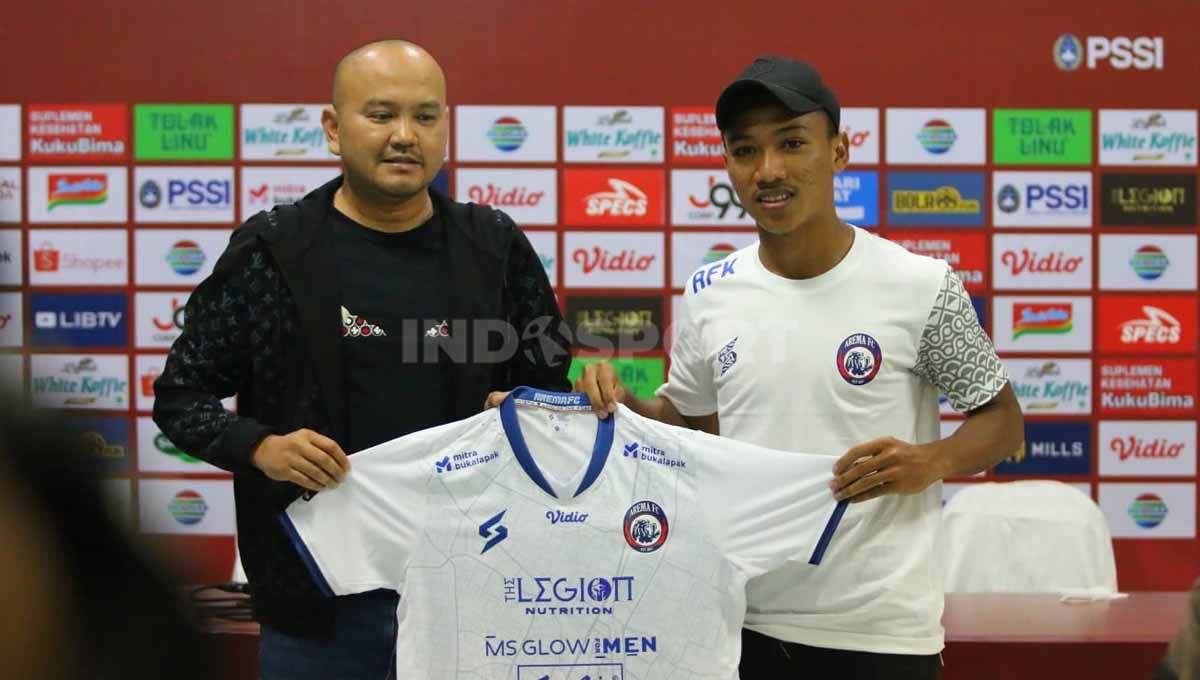 Klub Liga 1, Arema FC memagari Arkhan Fikri dengan kontrak jangka panjang berdurasi lima tahun. Copyright: © Ian Setiawan/Indosport.com