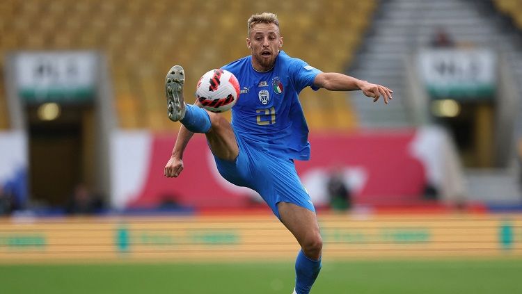 Davide Frattesi, Bintang Sassuolo dan Timnas Italia (Reuters/Matthew Childs) Copyright: © Reuters/Matthew Childs