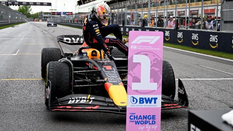 Pembalap Red Bull Max Verstappen setelah finis di posisi terdepan setelah kualifikasi Pool via REUTERS-Jim Watson Copyright: © REUTERS-Jim Watson
