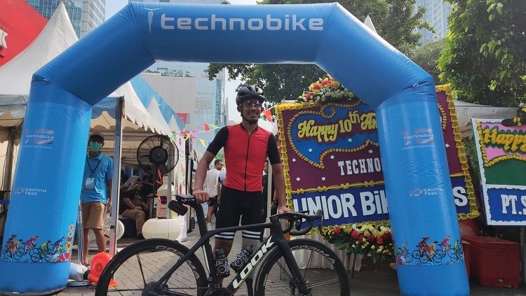 Technobike baru saja melakukan kegiatan gowes bersama atlet paracycling Indonesia, Muhammad Fadli Imammuddin. Copyright: © Technobike