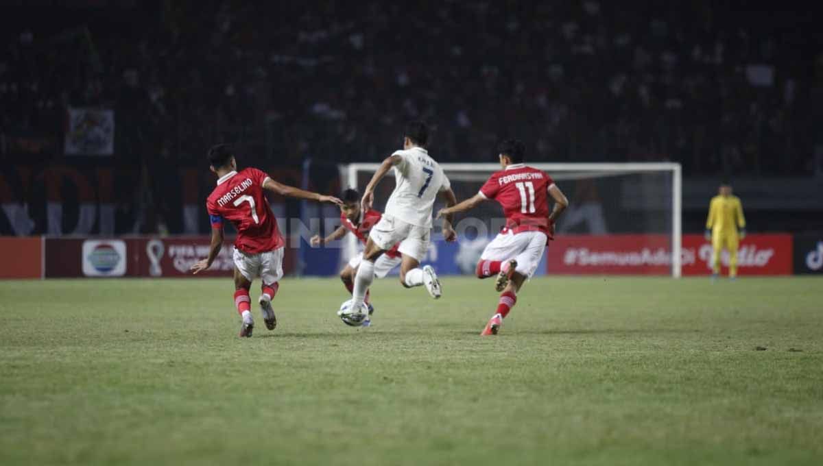 Kebugaran tubuh pemain Timnas Indonesia U-19 yang stabil hingga detik akhir  Piala AFF U-19 2022, menjadi sorotan media lokal Vietnam. Copyright: © Herry Ibrahim/INDOSPORT