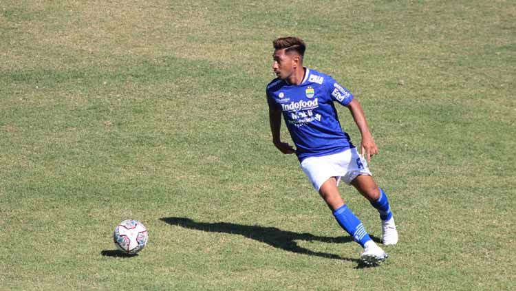 Pemain Persib Bandung, Daisuke Sato, membela Timnas Filipina. Foto: Arif Rahman/INDOSPORT. Copyright: © Arif Rahman/INDOSPORT