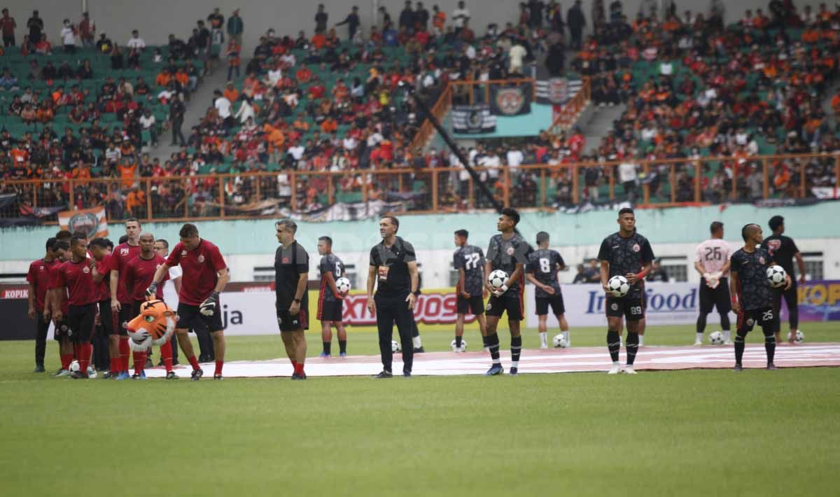 Acara launching tim Persija Jakarta untuk Liga 1 2022/2023 sekaligus pertandingan uji coba melawan RANS Nusantara di Stadion Wibawa Mukti, Sabtu (16/07/22). Copyright: © Herry Ibrahim/INDOSPORT