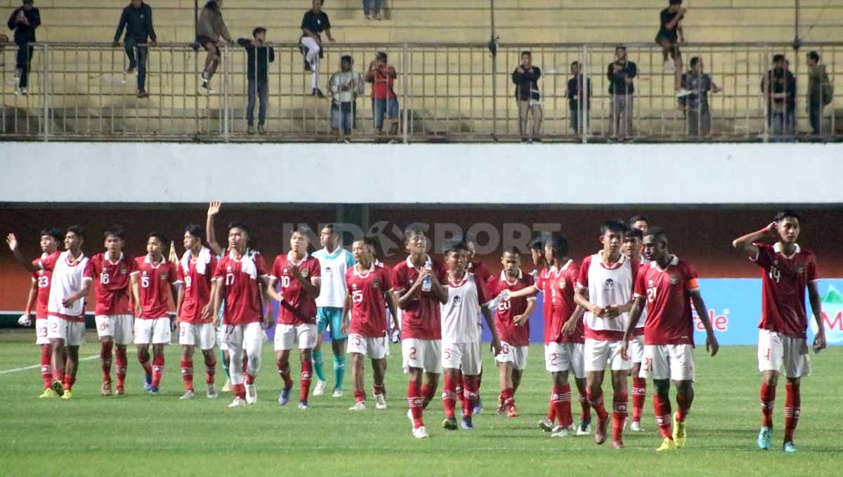 Timnas Indonesia U-16 menyiapkan kejutan lagi ketika menghadapi Vietnam U-16 pada laga pamungkas grup A Piala AFF U-16 2022 di Stadion Maguwoharjo, Sleman, Sabtu (06/08/22). Copyright: © Nofik Lukman Hakim/INDOSPORT