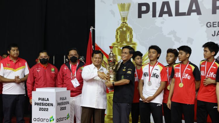 Atlet-atlet muda PB Djarum sukses mengantarkan provinsi Jawa Tengah juarai kejuaraan bulutangkis Piala Presiden 2022. Copyright: © PB Djarum
