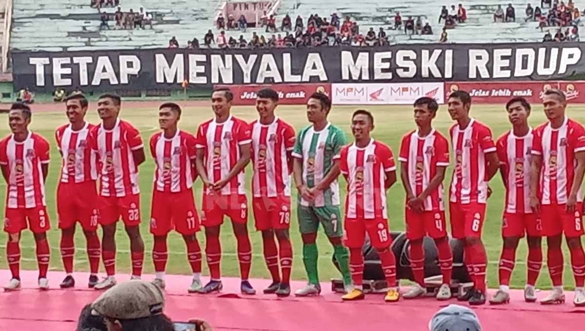 Deltras Sidoarjo sukses mencapai target untuk menutup laga home perdana di Liga 2 musim ini dengan poin penuh saat menjamu Persewar Waropen. Copyright: © Ian Setiawan/INDOSPORT