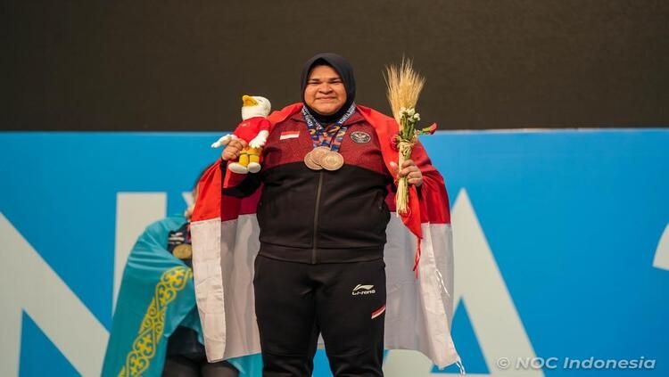 Nurul Akmal, atlet angkat besi Indonesia Copyright: © NOC Indonesia
