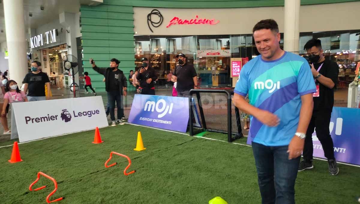Michael Owen saat berada di Indonesia Copyright: © Ammara Marthiara/INDOSPORT