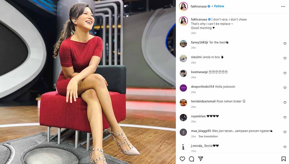 Artis sekaligus presenter kondang, Dita Fakhrana, tampak memamerkan kemolekan tubuhnya saat lepas lelah dengan berolahraga renang. Netizen sampai terpesona. Copyright: © Instagram@fakhranaaa