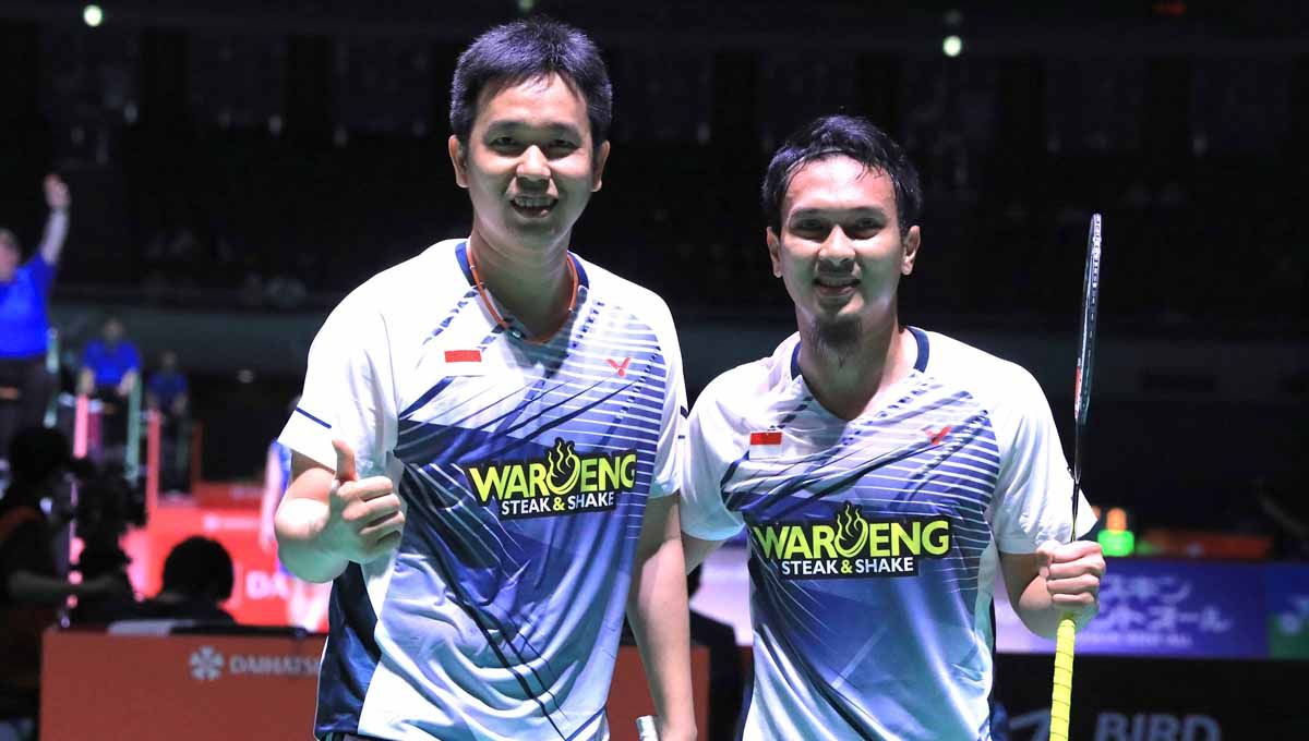 Pasangan ganda putra Indonesia, Mohammad Ahsan dan Hendra Setiawan di Japan Open 2022. Foto: PBSI Copyright: © PBSI