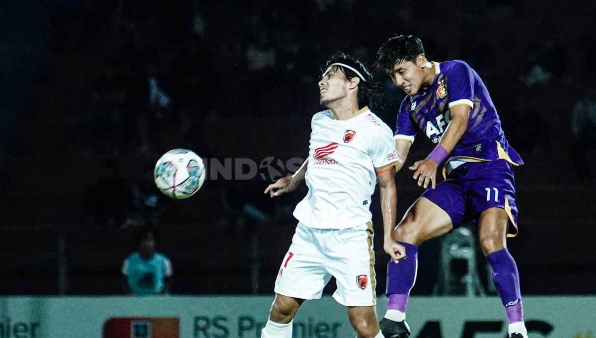Persik Kediri kembali gagal mendulang kemenangan dalam uji coba pramusim menjamu PSM Makassar di Stadion Brawijaya Kediri, Sabtu (24/6/23). Copyright: © Ian Setiawan/INDOSPORT