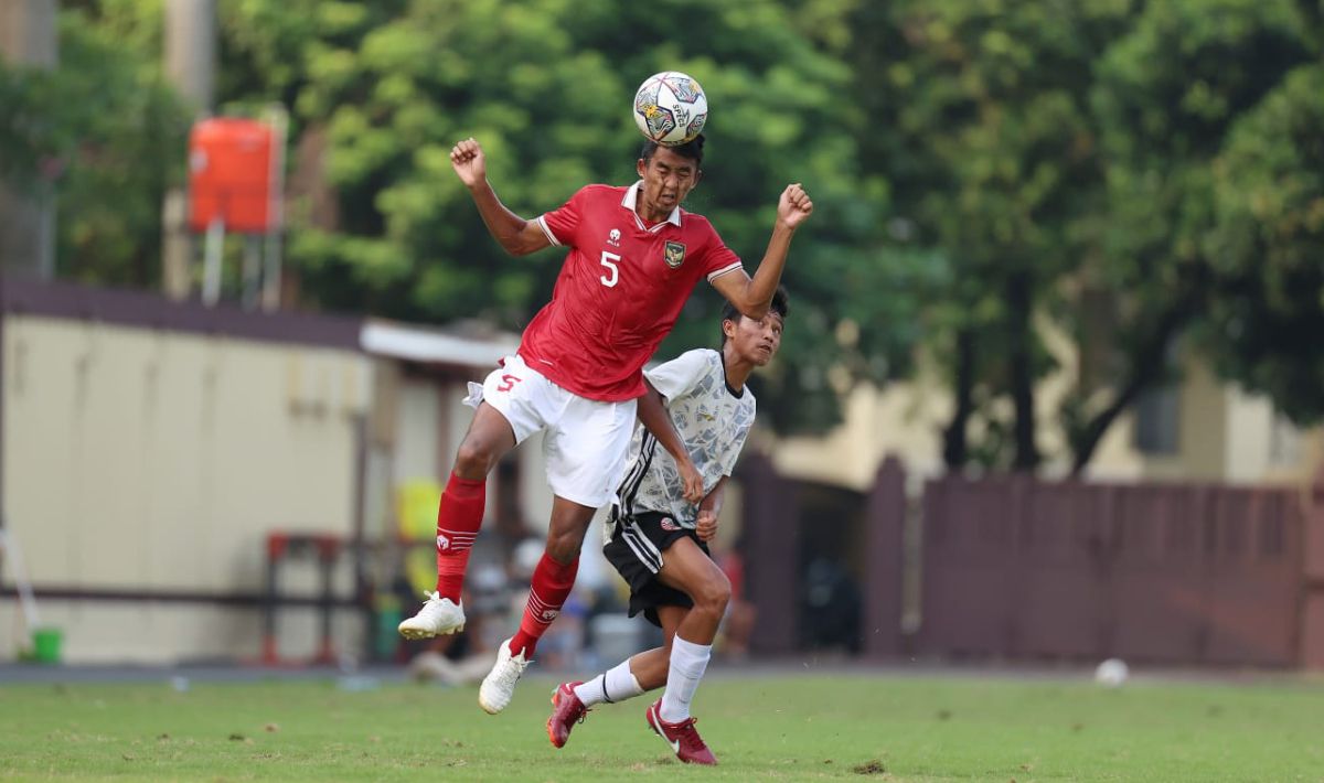 Uji coba antara Timnas U-19 vs Persija Jakarta U-18. Copyright: © PSSI