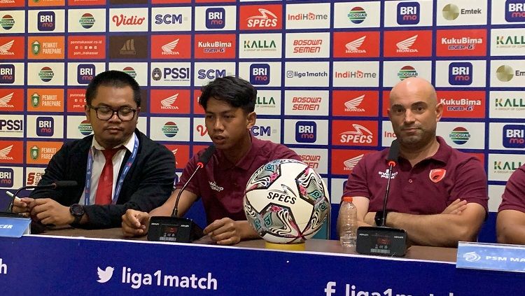Pelatih PSM Makassar, Bernardo Tavares, tak ingin menyesali kegagalan skuadnya meraih kemenangan di markas Dewa United pada pekan ke-10 Liga 1. Copyright: © Adriyan Adirizky/INDOSPORT
