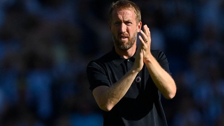 Pelatih baru Chelsea, Graham Potter saat memimpin Brighton melawan Newcastle United (13/08/22). (Foto: REUTERS/Toby Melville) Copyright: © REUTERS/Toby Melville