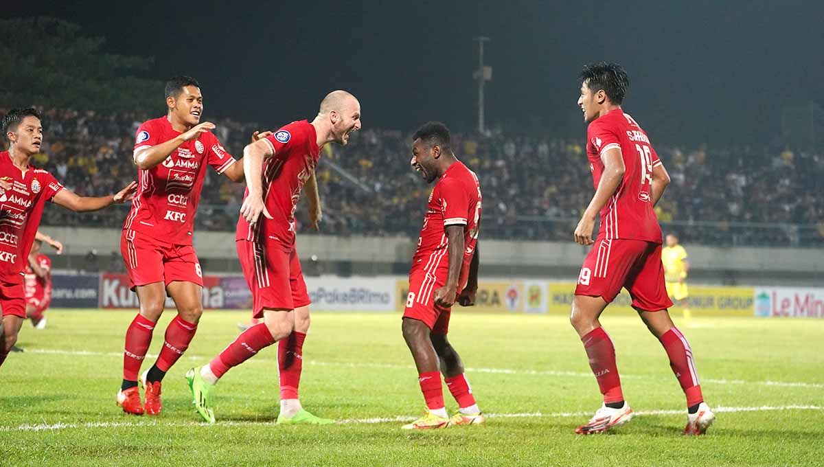 Persija Jakarta akan berhadapan dengan Persib Bandung pada pekan ke-11 Liga 1, di Stadion GBLA, Minggu (02/10/22).  Copyright: © Khairul Imam Persija