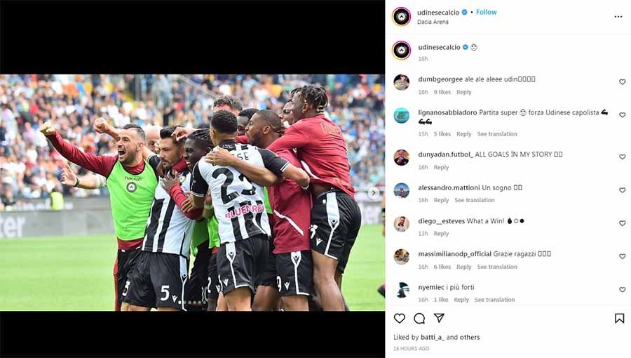 Udinese merayakan kemenangan usai mengalahkan Inter Milan di laga Serie A Italia. Foto: Instagram@udinesecalcio Copyright: © Instagram@udinesecalcio