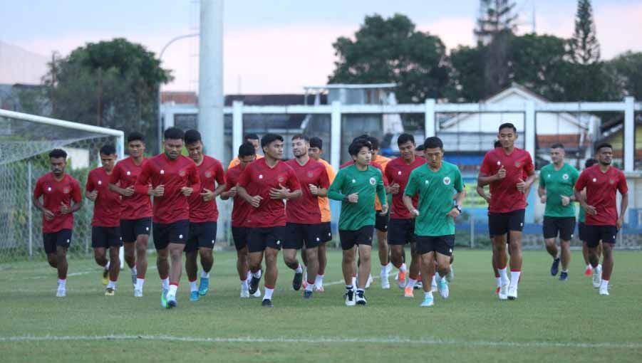 Timnas Indonesia memulai persiapan jelang menghadapi laga FIFA Match Day melawan Curacao pada 24 dan 27 September mendatang. Foto: PSSI. Copyright: © PSSI