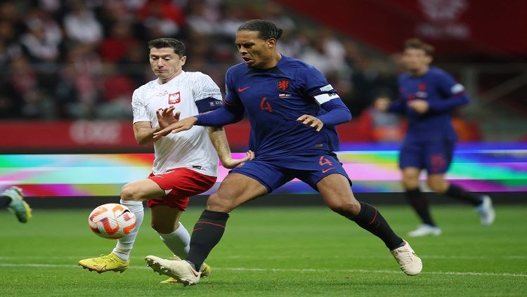 Kemenangan Belanda atas Polandia dalam pertandingan lanjutan UEFA Nations League 2022/23, dengan skor 0-2, memakan korban. REUTERS/Kacper Pempel Copyright: © reutersconnect.com