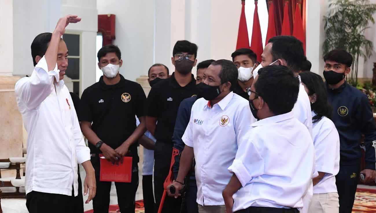 Presiden Joko Widodo menerima Timnas Sepak Bola Amputasi Indonesia di Istana Negara, Rabu (21/09/22). Foto: BPMI Setpres/Kris Copyright: © BPMI Setpres/Kris