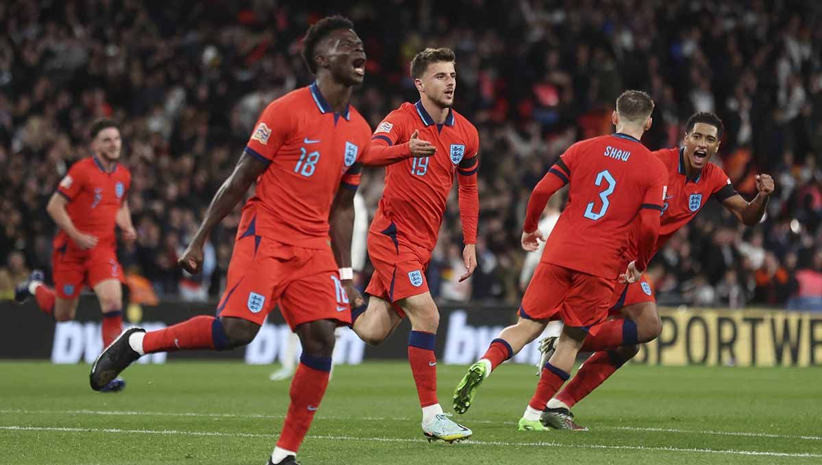 Berkat penampilan apiknya saat menghadapi Timnas Jerman, Bukayo Saka pun disejajarkan dengan Lionel Messi oleh Jude Bellingham. Foto: REUTERS/Carl Recine Copyright: © REUTERS/Carl Recine