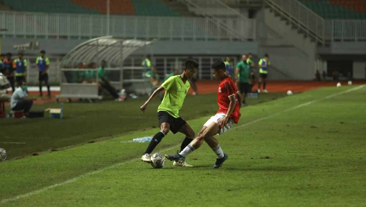 Timnas Indonesia U-17 meraih kemenangan telak atas PPLP Kemenpora dengan skor 5-0 pada laga uji coba di Stadion Pakansari. Foto: PSSI Copyright: © PSSI