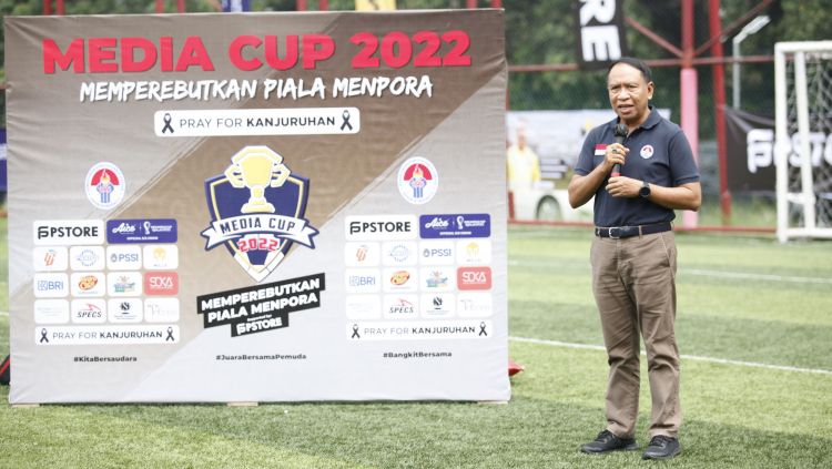 Menpora, Zainudin Amali resmi membuka perhelatan Media Cup 2022 di Triboon Mini Soccer, Kamis (06/10/22). Copyright: © Herry Ibrahim/INDOSPORT