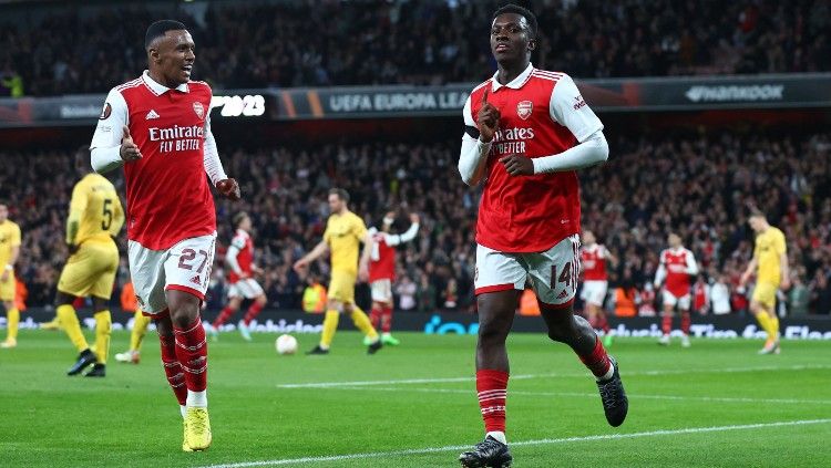 Selebrasi Eddie Nketiah (kanan) di laga Arsenal vs Bodo/Glimt (07/10/22). (Foto: REUTERS/David Klein) Copyright: © REUTERS/David Klein