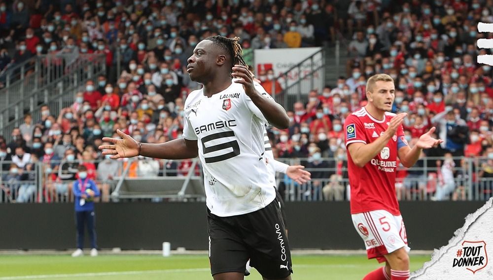 Aksi penyerang Stade Rennais, Jeremy Doku Copyright: © Website Stade Rennais