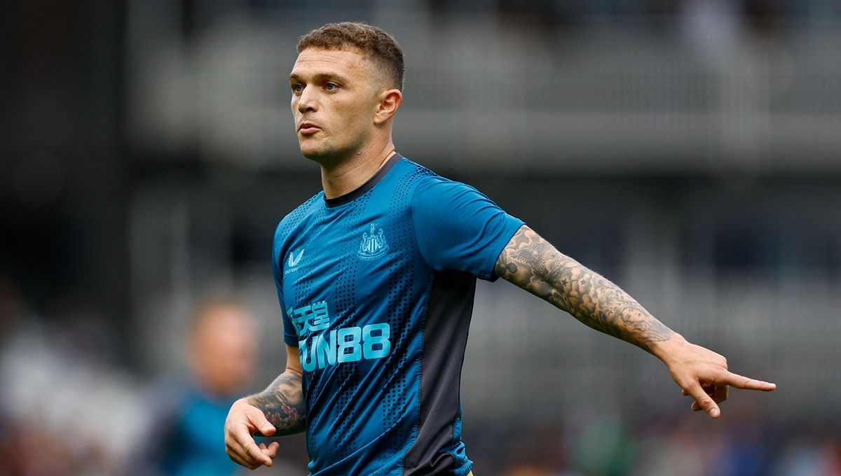 Kieran Trippier saat laga Liga Inggris antara Fulham vs Newcastle United Copyright: © Reuters/Andrew Boyers