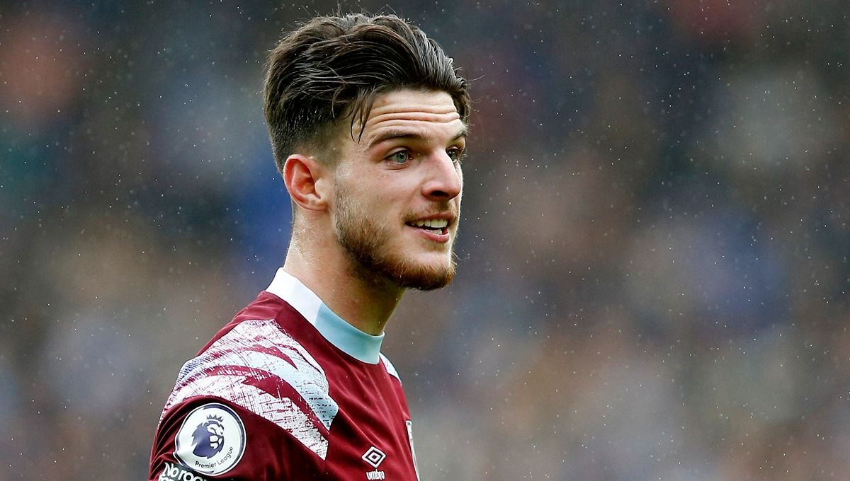 Gelandang Inggris, Declan Rice, langsung menebar ancaman di Liga Champions 2023/24 usai sudah resmi gabung Arsenal. Copyright: © Reuters/Craig Brough