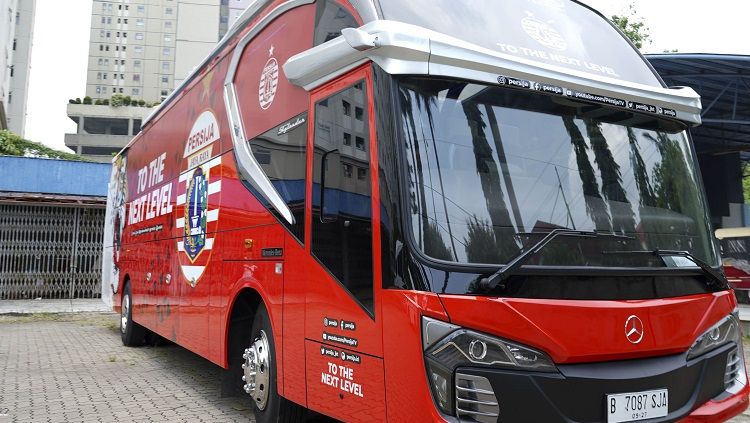 Bus baru Persija Jakarta yang dilengkapi fasilitas mewah. Copyright: © Media Persija