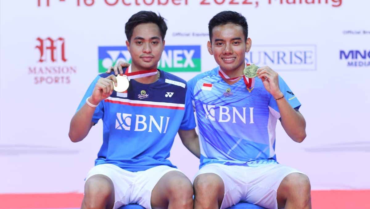 Pisah sementara dari Yeremia Rambitan, ganda putra Indonesia, Pramudya Kusumawardana, tulis curhatan usai raih dua gelar juara bareng Rahmat Hidayat di Malang. Copyright: © PBSI