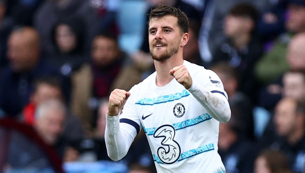 Gelandang Chelsea, Mason Mount ajukan permintaan gaji tinggi ke klub Liga Inggris (Premier League), Manchester United. Copyright: © Reuters/Hannah Mckay