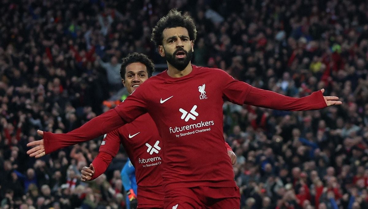 Mohamed Salah sempat membuat penggemar Liverpool was-was karena tidak kunjung memperpanjang kontrak. Foto: REUTERS/Phil Noble Copyright: © Reuters/Phil Noble
