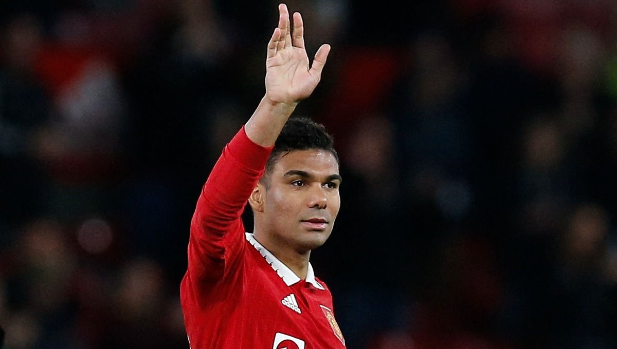 Sempat menjadi penghangat bangku cadangan, Casemiro kini menjadi tulang punggung Manchester United di Liga Inggris (Premier League). Foto: REUTERS/Craig Brough Copyright: © Reuters/Craig Brough