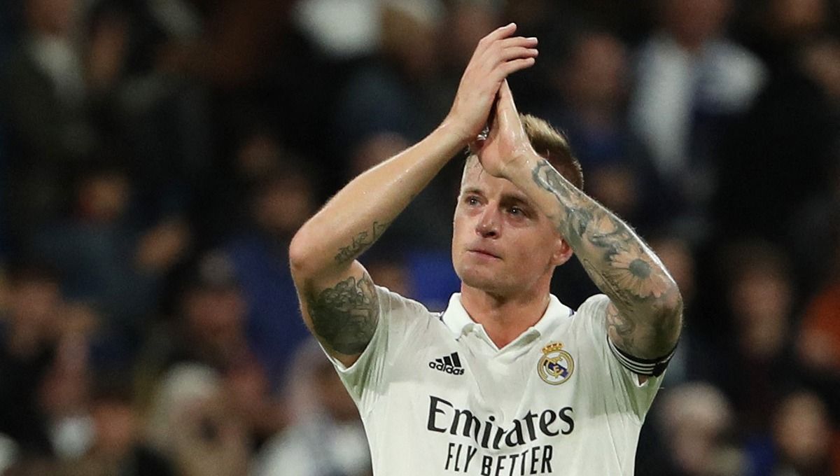 Trio Toni Kroos, Fede Valverde, dan Luka Modric memiliki catatan yang begitu dominan untuk menyongsong laga Real Madrid vs Liverpool di Liga Champions. Foto: REUTERS/Violeta Santos Moura Copyright: © Reuters/Violeta Santos Moura