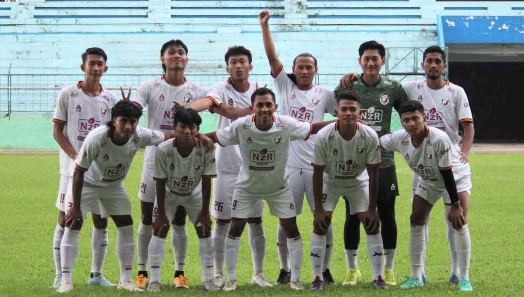 NZR Sumbersari FC masih menjaga mimpi besarnya untuk meraih tiket promosi menuju Kompetisi Liga 2 pada musim depan. Copyright: © MO NZR Sumbersari