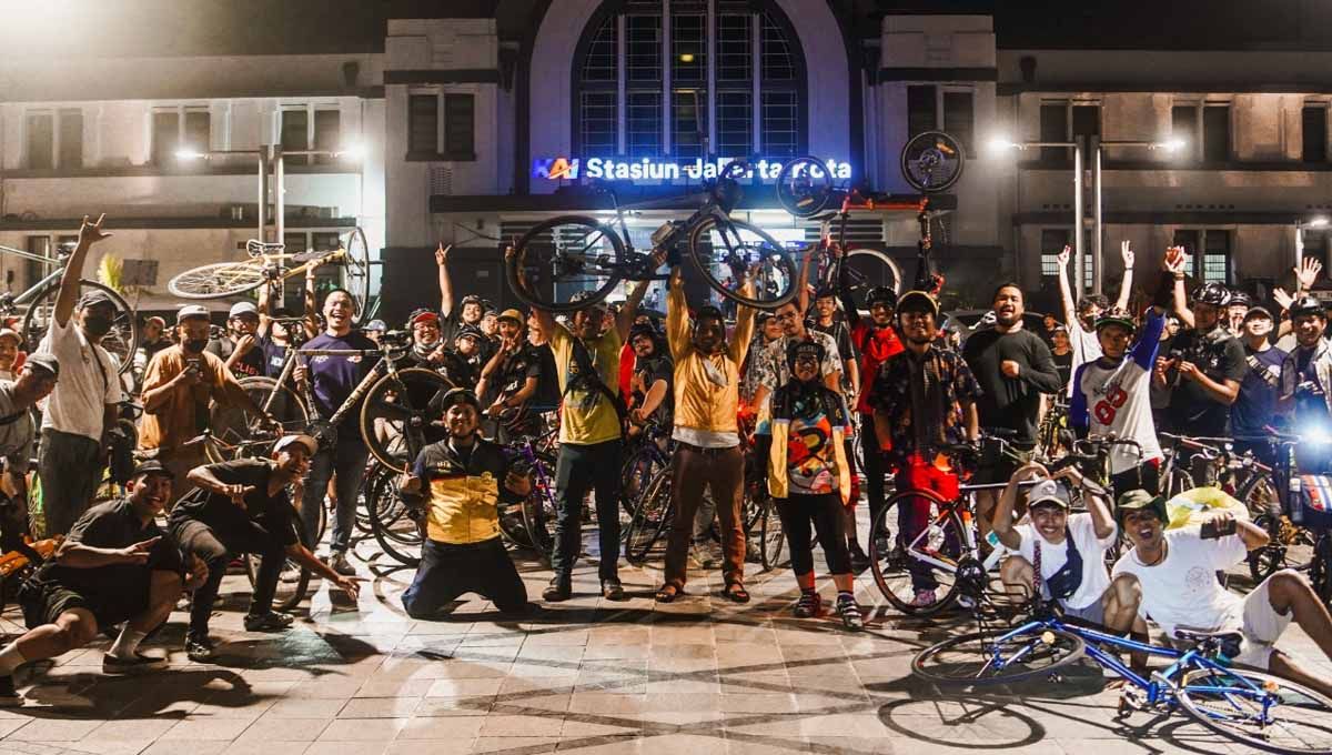 Menjadi wadah untuk penggemar sepeda di Tanah Air, Bike To Work Indonesia tentu sangat peduli akan hal-hal yang berkaitan dengan olahraga roda dua tersebut. Copyright: © Bike To Work