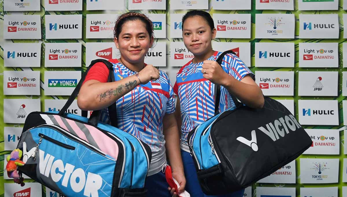 Leani Ratri bersama Khalimatus Sadiyah setelah menjadi juara ganda putri di Australia. (Foto: NPC Indonesia) Copyright: © NPC Indonesia