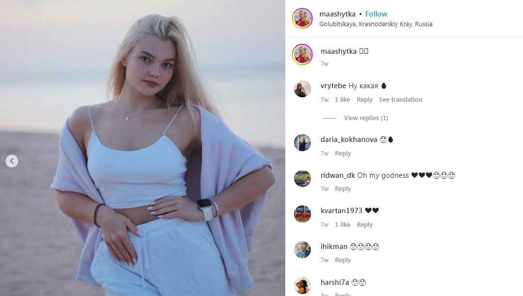 Jadi partner si cantik Viktoriia Kozyreva, mari mengintip pesona Mariia Sukhova, bidadari bulutangkis Rusia yang selama ini masih jarang tersorot untuk publik. Copyright: © Instagram@maashytka