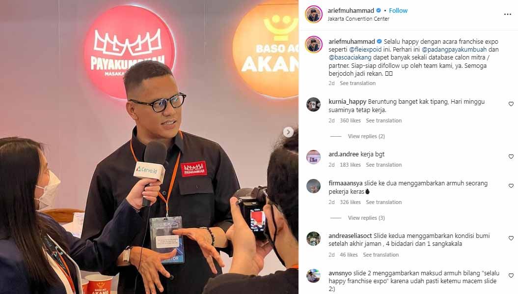 Selebgram Arief Muhammad ngajak patungan netizen seiring dengan kabar klub kesayangannya di Liga Inggris (Premier League), Manchester United, resmi dijual. Copyright: © Instagram@ariefmuhammad