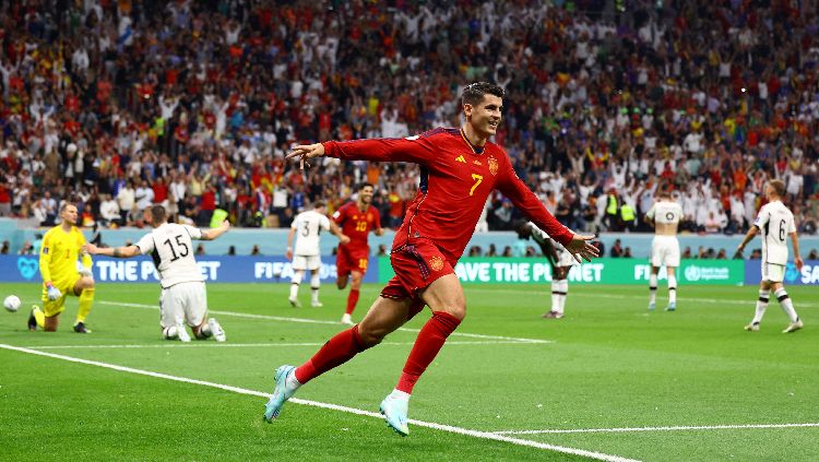 Alvaro Morata dari Spanyol merayakan gol pertama ke gawang Jerman di Piala Dunia 2022 REUTERS-Kai Pfaffenbach Copyright: © REUTERS-Kai Pfaffenbach