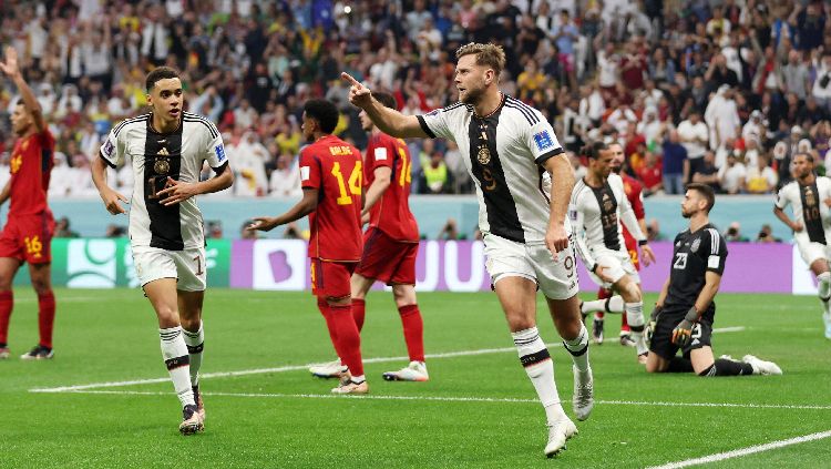 Selebrasi Niclas Fullkrug usai cetak gol penyama kedudukan kontra Spanyol di Piala Dunia 2022 REUTERS-Matthew Childs Copyright: © REUTERS-Matthew Childs