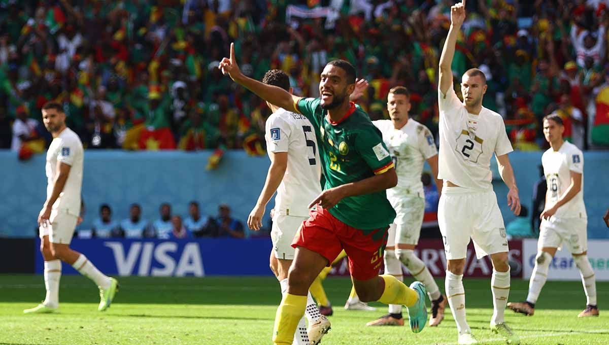 Pemain Kamerun  Jean-Charles Castelletto merayakan gol pertamanya di grup G Piala Dunia Qatar 2022. (Foto: REUTERS/Siphiwe Sibeko) Copyright: © REUTERS/Siphiwe Sibeko