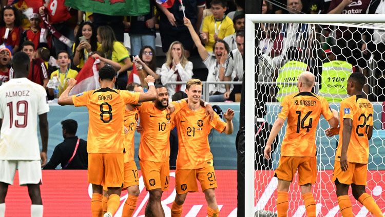 Belanda sukses ke babak 16 besar usai kalahkan Qatar di laga akhir Grup A Piala Dunia 2022. (Foto: REUTERS/Alberto Lingria). Copyright: © REUTERS/Alberto Lingria